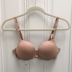 Victoria’s Secret Nude Lined Demi Bra 34C